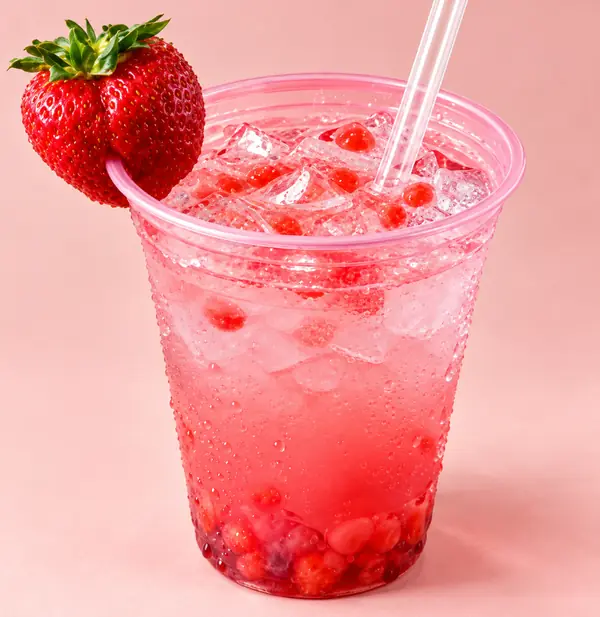 Sparkling Strawberry Refresher from Drizzled dessert trailer in Stockton, CA